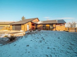 101 3 Street SOUTH Picture Butte, AB T0K 1V0