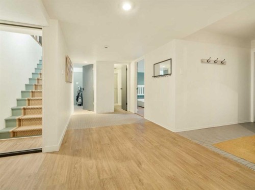 101 3 Street South, Picture Butte, AB - Indoor Photo Showing Other Room