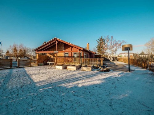 101 3 Street South, Picture Butte, AB - Outdoor With Deck Patio Veranda