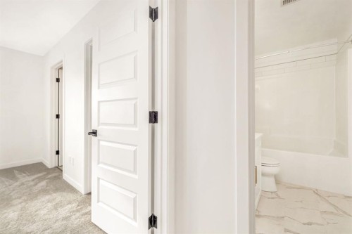 82 Miners Road West, Lethbridge, AB - Indoor