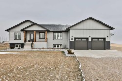 14 Countrylane Road  Taber, AB T1G 2C7