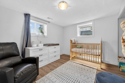 1305 20 Avenue, Coaldale, AB - Indoor Photo Showing Bedroom