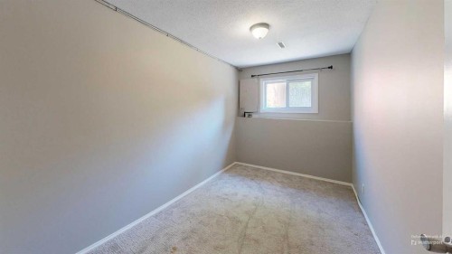 1907 6A Avenue North, Lethbridge, AB 