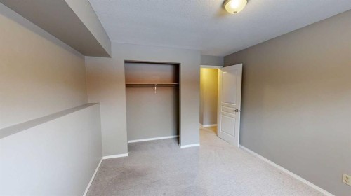 1907 6A Avenue North, Lethbridge, AB 