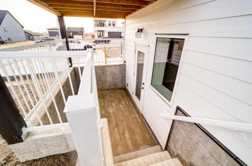 661 Devonia Road West, Lethbridge, AB - Outdoor With Exterior