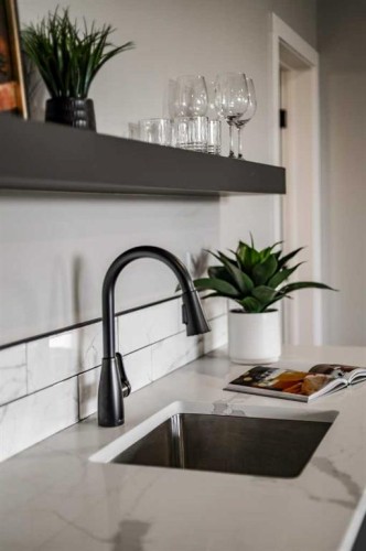 413 Rivergrove Chase West, Lethbridge, AB - Indoor Photo Showing Kitchen