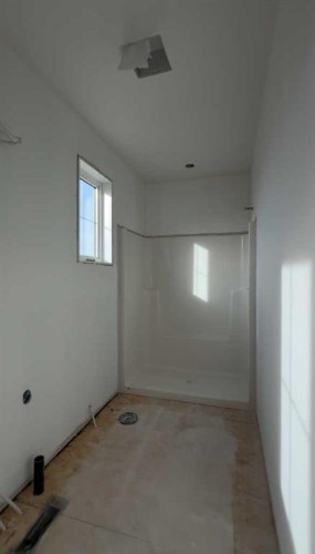 393 Rivergrove Chase West, Lethbridge, AB - Indoor Photo Showing Garage