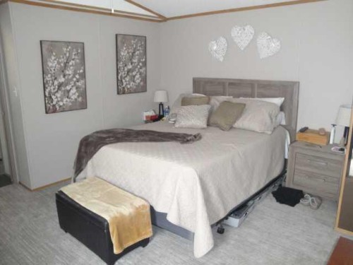 2916 33A Avenue South, Lethbridge, AB 