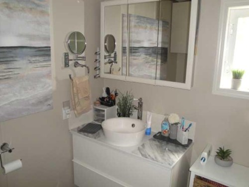 2916 33A Avenue South, Lethbridge, AB 