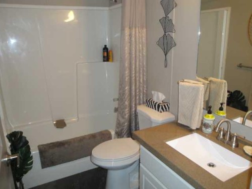 2916 33A Avenue South, Lethbridge, AB 