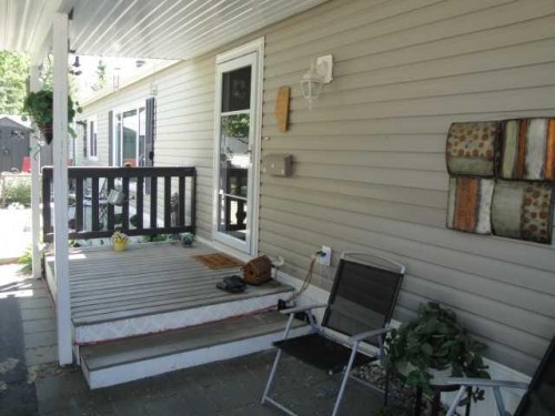 2916 33A Avenue South, Lethbridge, AB 