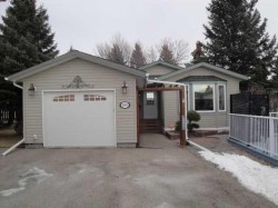 3205 31st Street SOUTH Lethbridge, AB T1K 7K1