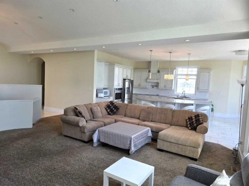 8 Grasslands Road, Rural Taber, M.D. Of, AB - Indoor Photo Showing Living Room
