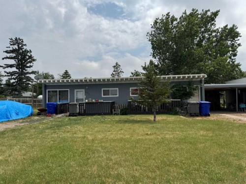 227 53 Avenue East, Claresholm, AB - Outdoor