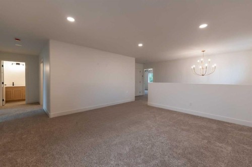 1664 Sixmile View South, Lethbridge, AB - Indoor Photo Showing Other Room