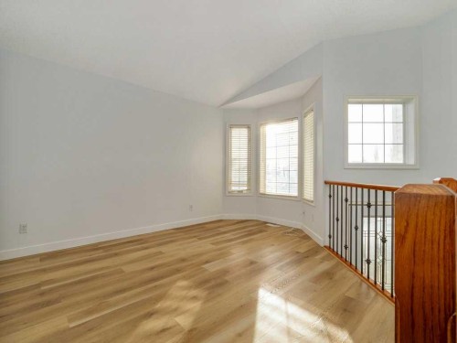 468 Heritage Boulevard West, Lethbridge, AB - Indoor Photo Showing Other Room