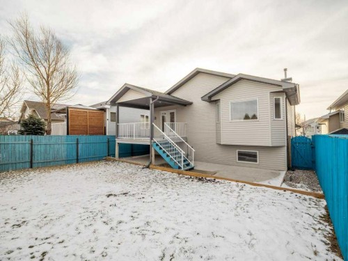 468 Heritage Boulevard West, Lethbridge, AB - Outdoor