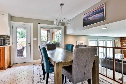 234 Mcmaster Boulevard West, Lethbridge, AB - Indoor Photo Showing Dining Room