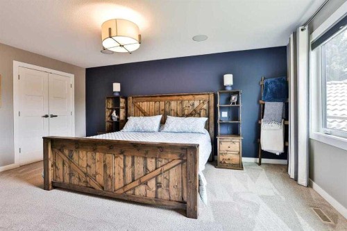 234 Mcmaster Boulevard West, Lethbridge, AB - Indoor Photo Showing Bedroom