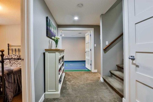 234 Mcmaster Boulevard West, Lethbridge, AB - Indoor Photo Showing Other Room