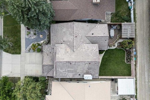 234 Mcmaster Boulevard West, Lethbridge, AB - Outdoor With Deck Patio Veranda With Exterior