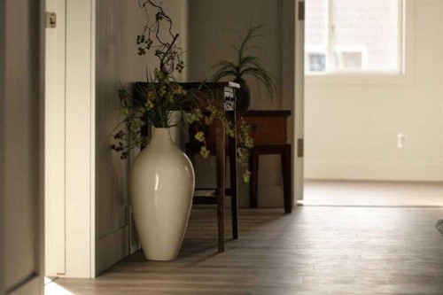 308 7A Avenue South, Lethbridge, AB - Indoor Photo Showing Other Room