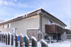 1917 23rd Street NORTH Lethbridge, AB T1H 4K3