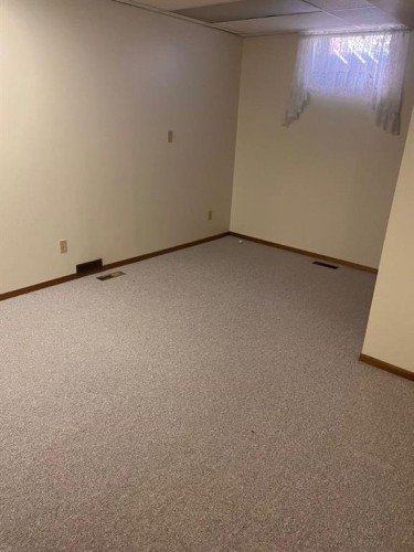 409 Main Street, Milk River, AB - Indoor Photo Showing Other Room