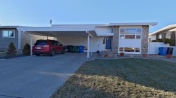 1904 18 Street NORTH Lethbridge, AB T1H 4H2