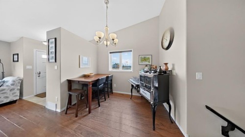 645 Silkstone Point West, Lethbridge, AB - Indoor