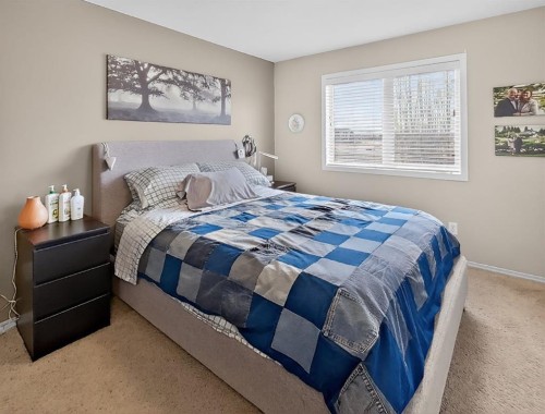 645 Silkstone Point West, Lethbridge, AB - Indoor Photo Showing Bedroom