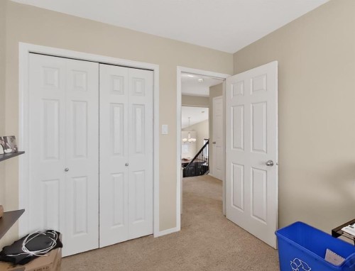 645 Silkstone Point West, Lethbridge, AB - Indoor