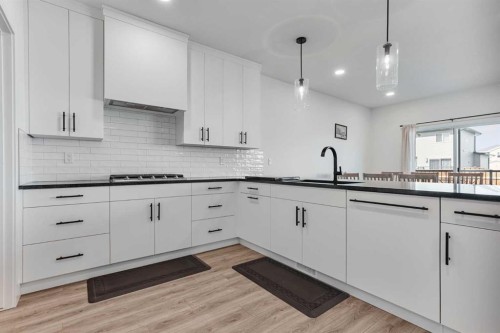 282 Caribou Way North, Lethbridge, AB 