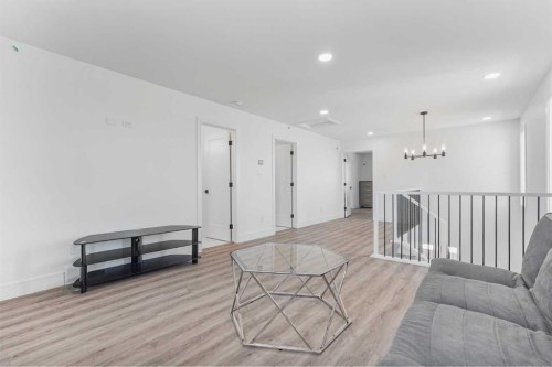 282 Caribou Way North, Lethbridge, AB 