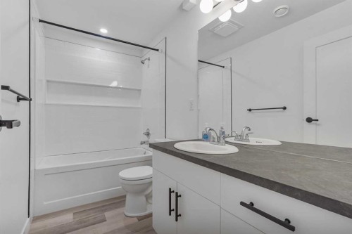 282 Caribou Way North, Lethbridge, AB 