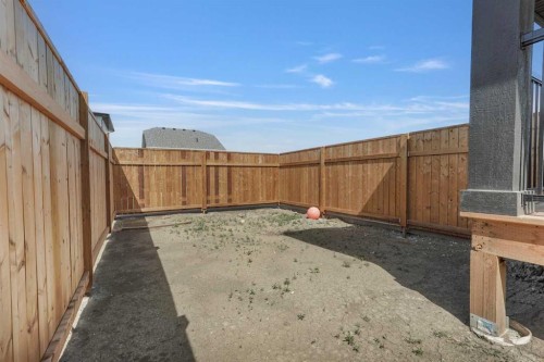 282 Caribou Way North, Lethbridge, AB 