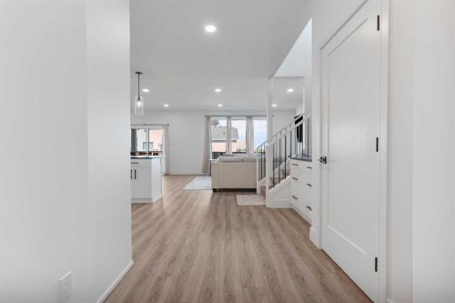 282 Caribou Way North, Lethbridge, AB 