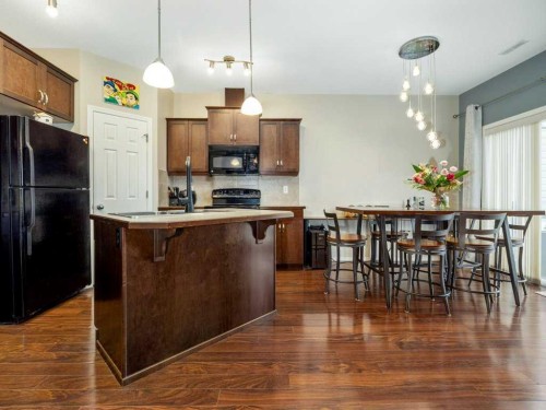 757 Silkstone Close West, Lethbridge, AB - Indoor