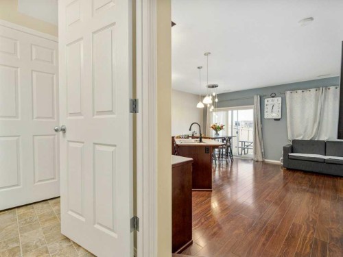 757 Silkstone Close West, Lethbridge, AB - Indoor Photo Showing Other Room