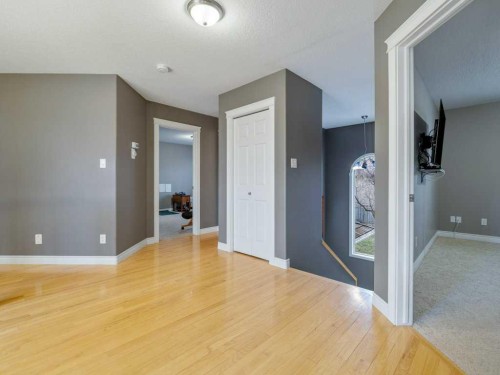 145 Canyon Close West, Lethbridge, AB - Indoor Photo Showing Other Room