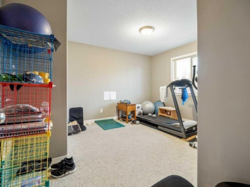 145 Canyon Close West, Lethbridge, AB - Indoor