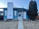 88 Cayuga Crescent West, Lethbridge, AB  - Outdoor 