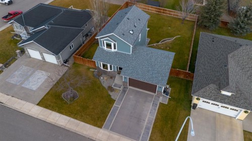 583 8 Avenue West, Cardston, AB - Outdoor