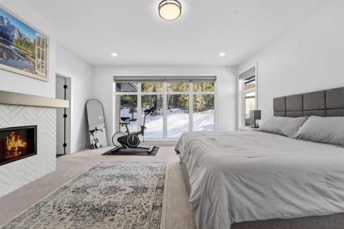 70 Kananaskis Drive, Coleman, AB - Indoor Photo Showing Bedroom