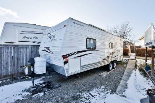 25 S 50 W, Raymond, AB - Outdoor