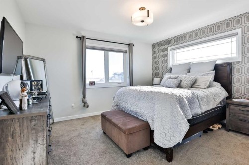 128 Cabot Landing West, Lethbridge, AB - Indoor Photo Showing Bedroom
