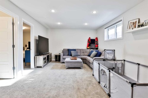 128 Cabot Landing West, Lethbridge, AB - Indoor