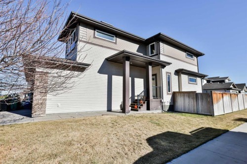 128 Cabot Landing West, Lethbridge, AB - Outdoor