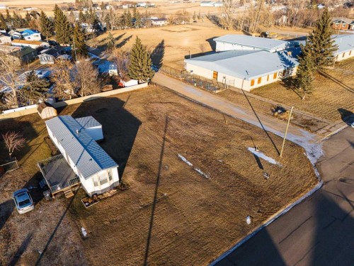 161 W 400 N, Raymond, AB 