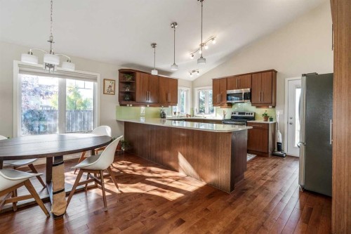 609 Sunridge Crescent West, Lethbridge, AB - Indoor